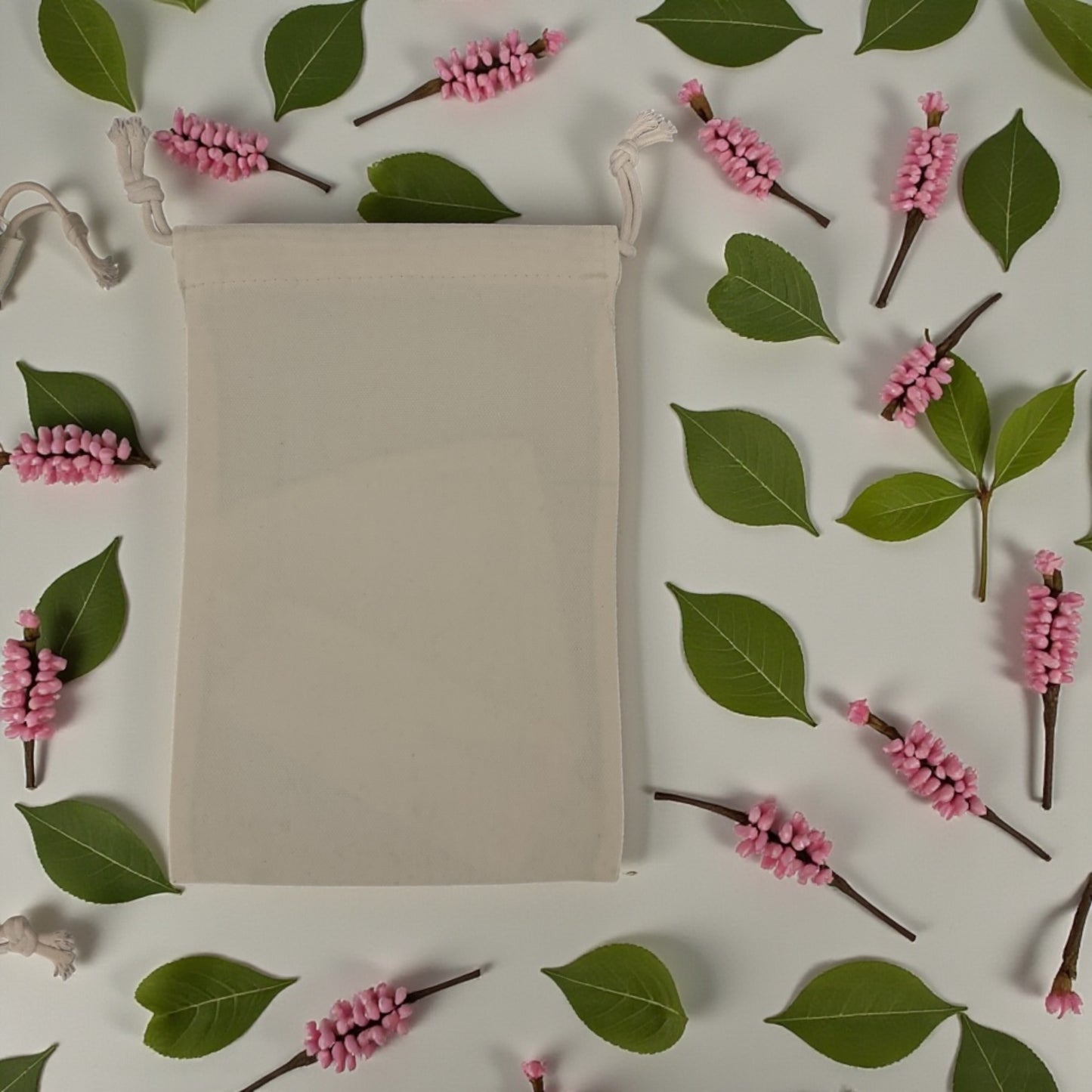 CUSTOM OMBRE INITIAL GLASS CUP AND MATCHING DRAWSTRING BAG