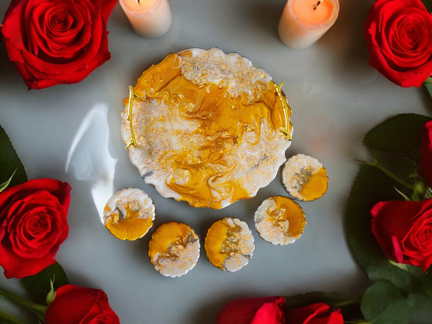 CUSTOM ROUND RESIN TRAY SET