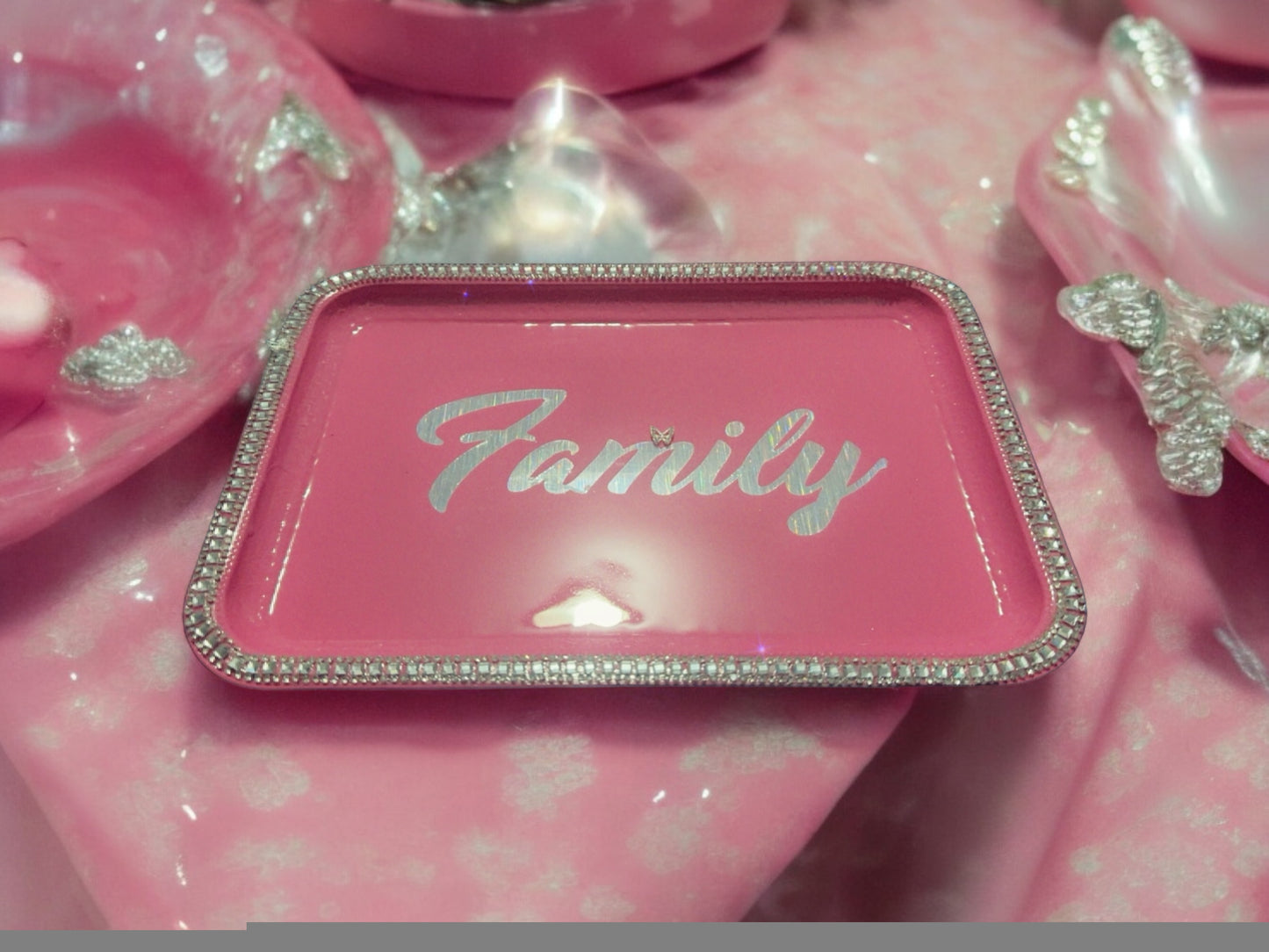 CUSTOM DIAMOND TRIM DECRETIVE FAMILY TRAY.