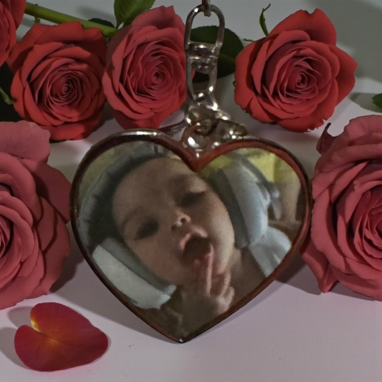 CUSTOM HEART SHAPE PICTURE KEY CHAIN