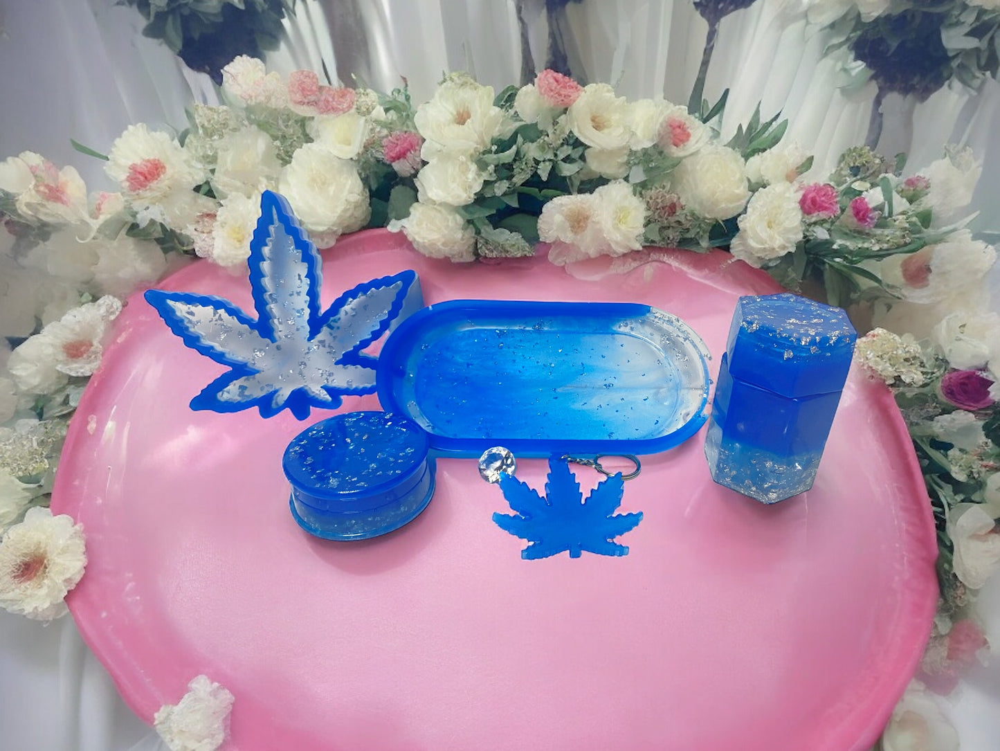 CUSTOM SMALL RESIN ROLLING TRAY SET